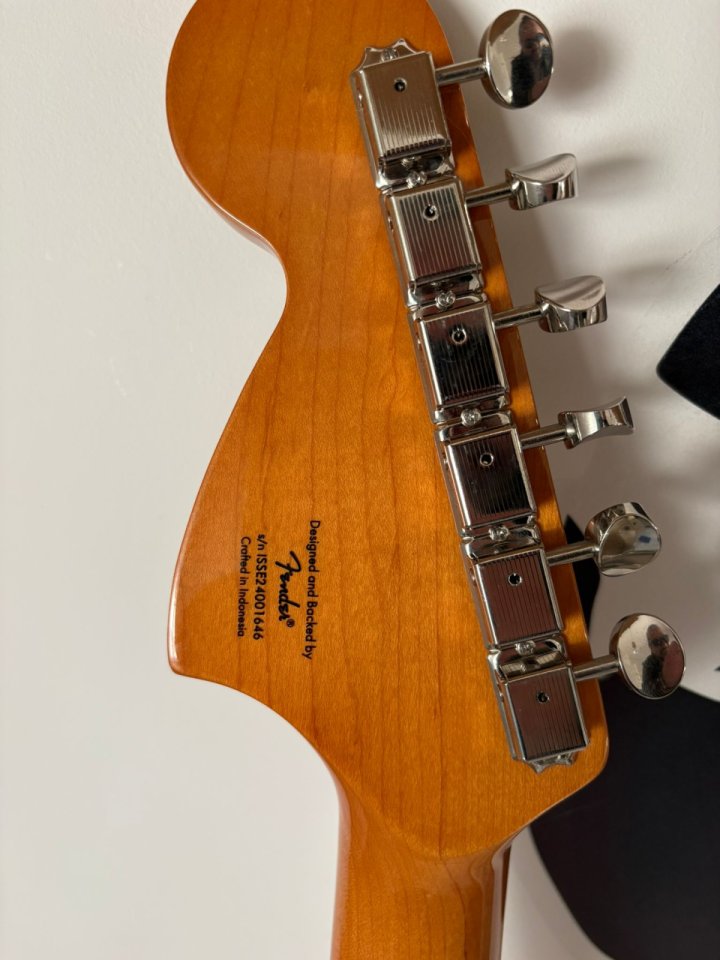 SQUIER CLASSIC VIBE 70s STRATOCASTER HSS 2024 DIC 24 de segunda mano · Foto 6 de 7 · Madrid · 280 €