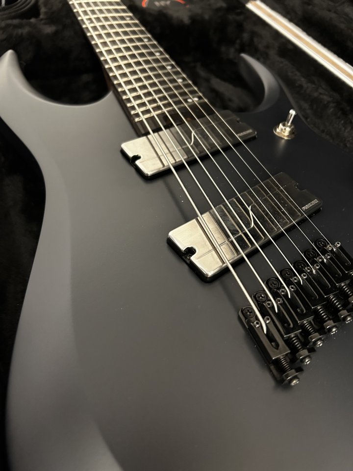 Ibanez RGD71ALMS-BAM de segunda mano · Foto 3 de 3 · Girona · 900 €