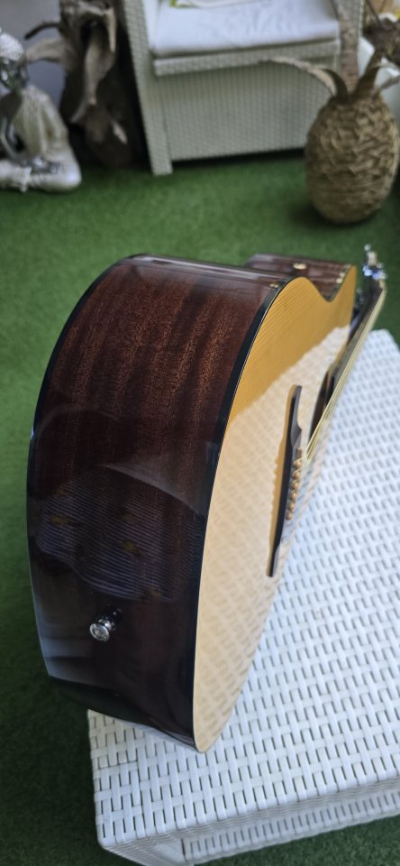 Fender Acústica de segunda mano · Foto 4 de 10 · Madrid · 90 €