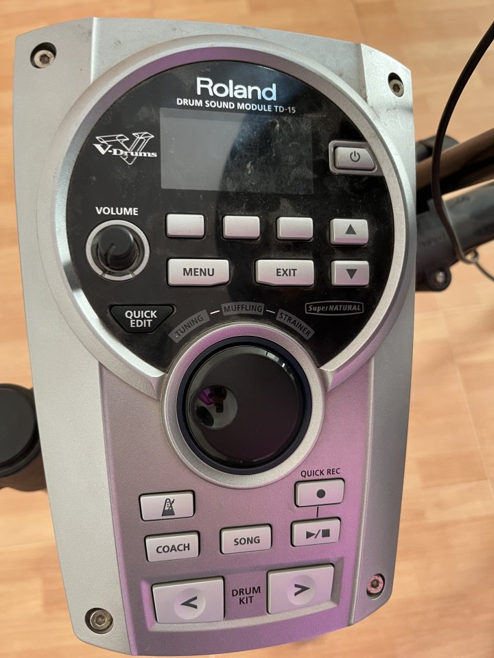 Batería electrónica Roland TD15 V-Drums