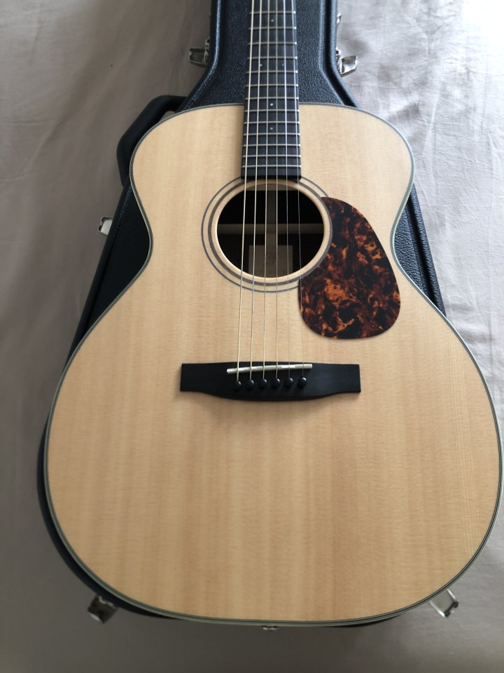 FURCH OM modelo Vintage 1 SR a (pre-2026) de segunda mano · Foto 2 de 9 · Madrid · 1600 €