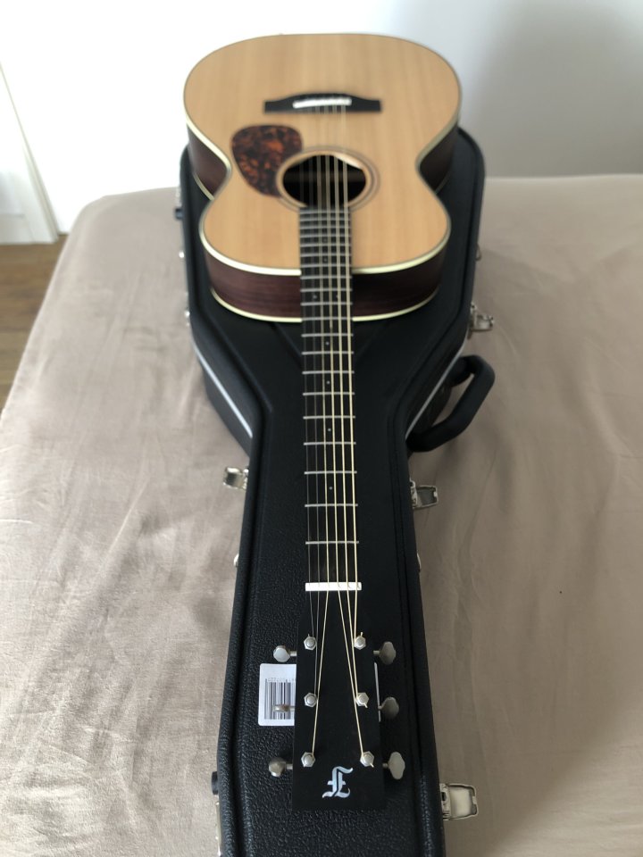 FURCH OM modelo Vintage 1 SR a (pre-2026) de segunda mano · Foto 3 de 9 · Madrid · 1600 €
