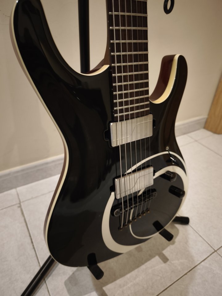 Mayones Setius 7 cuerdas Textures Edición Limitada de segunda mano · Foto 4 de 9 · Toledo · 1600 €