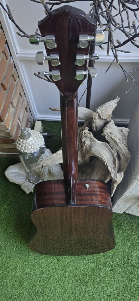 Fender Acústica de segunda mano · Foto 8 de 10 · Madrid · 90 €