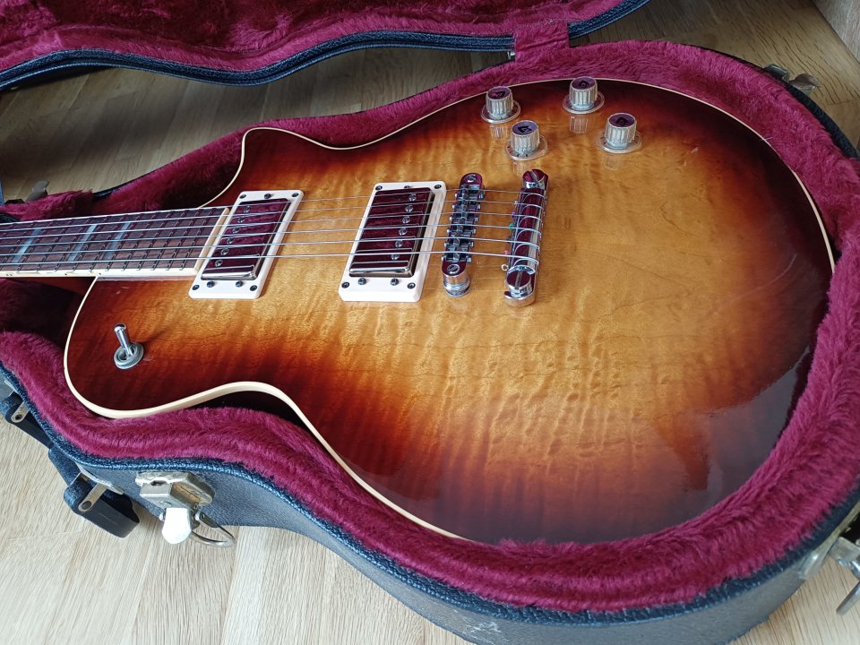 Guild Bluesbird 1998 (Westerly) de segunda mano · Foto 2 de 10 · Navarra