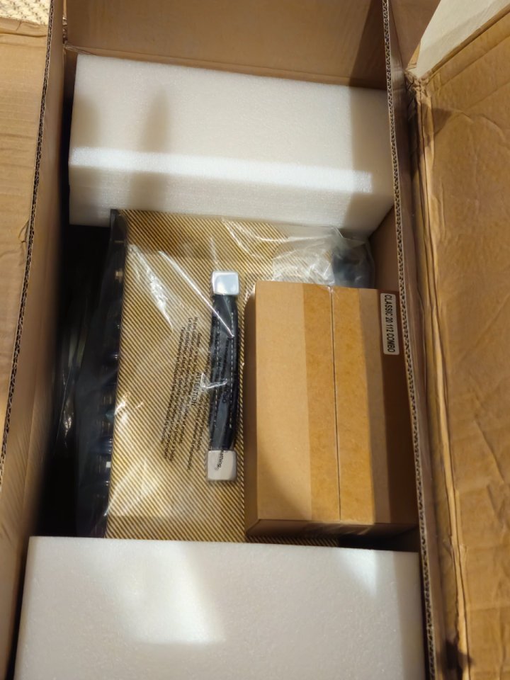 Peavey classic 20 combo Nuevo!! de segunda mano · Foto 5 de 10 · Murcia · 730 €
