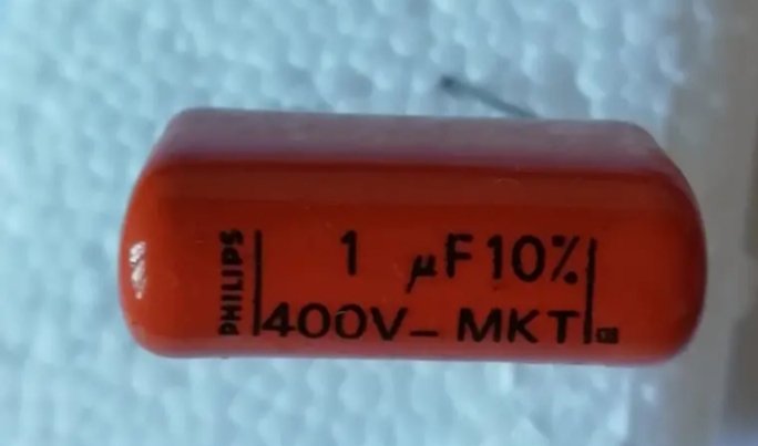 Condensador PHILIPS MKT 1µF 400V ±10% – NOS Vintage de segunda mano · Foto 1 de 2 · Barcelona · 1 €