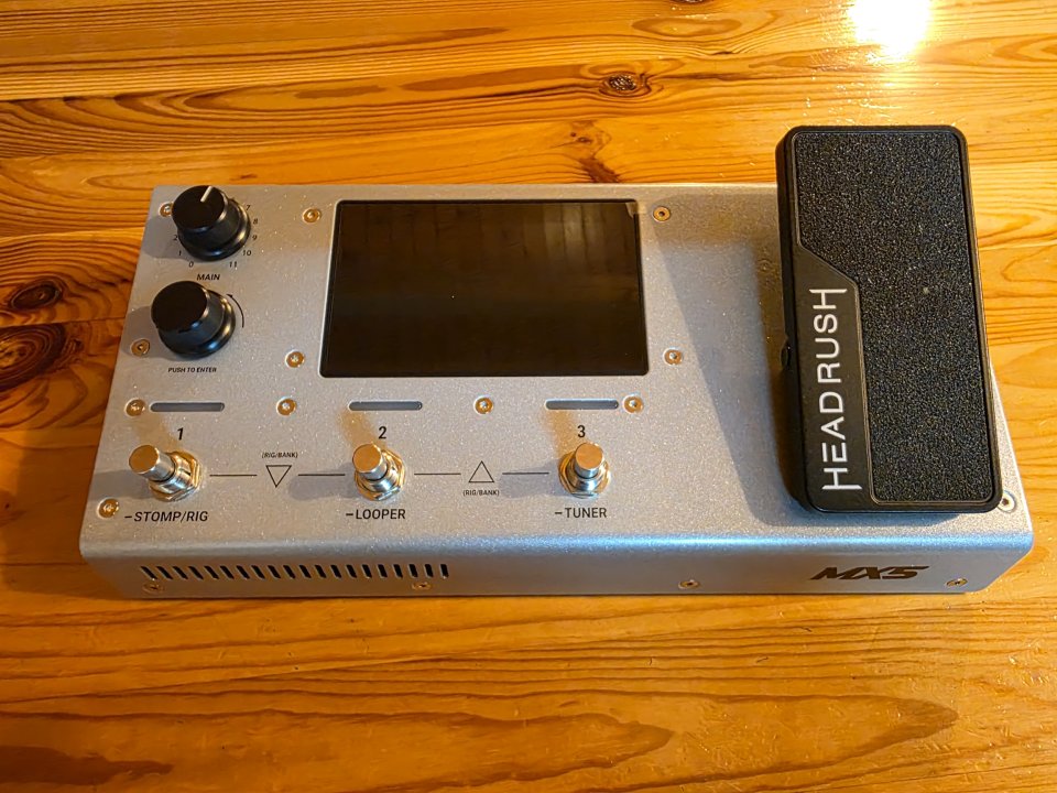 HEADRUSH MX5 SILVER+ Maleta + NAM's + Cables de segunda mano · Foto 3 de 10 · Zaragoza · 250 €