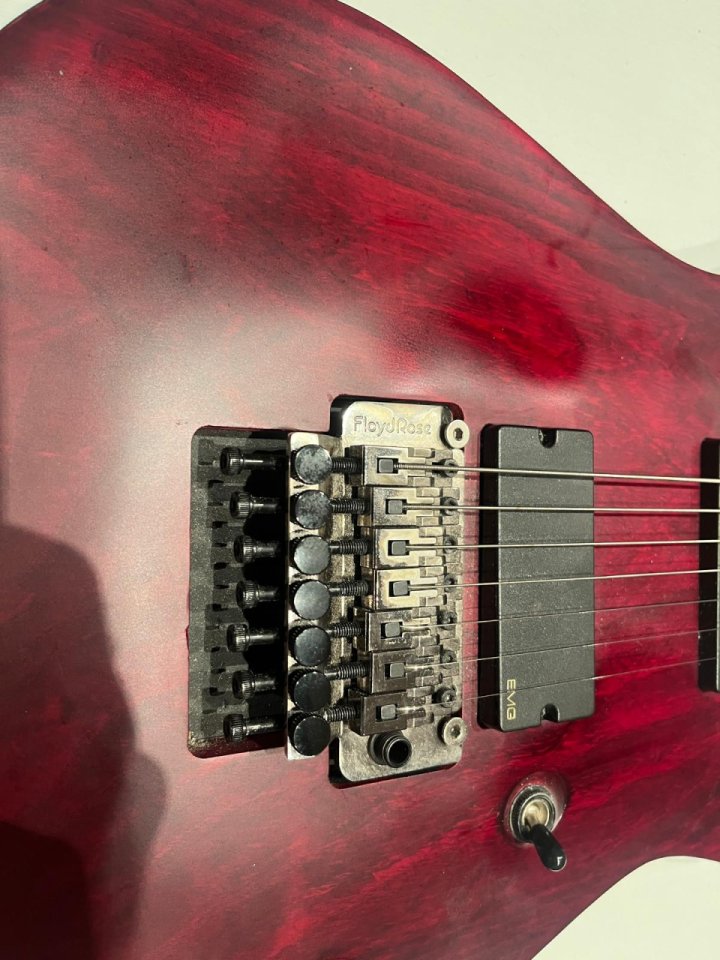 Schecter Jeff Loomis FR7 Vampire Satin Guitarra de segunda mano · Foto 6 de 9 · Navarra · 750 €