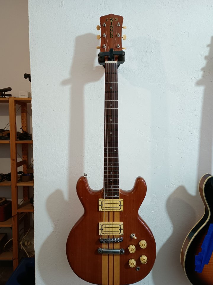 Guitarra Japonesa CG Winner de Matsumoku