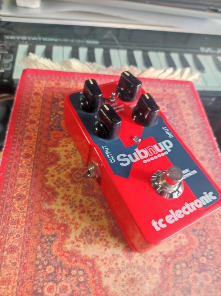 TC Electronic Sub'N'Up Octaver Pedal