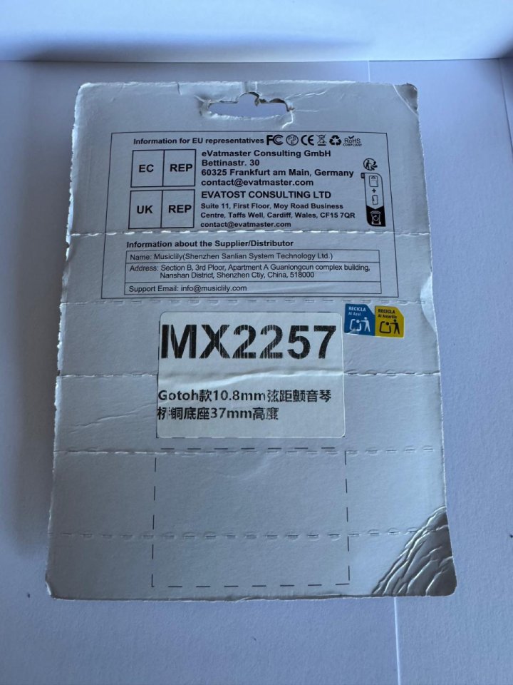 Bloque de latón Musiclily para Tremolo PRECINTADO - Solo Venta, NO Cambios