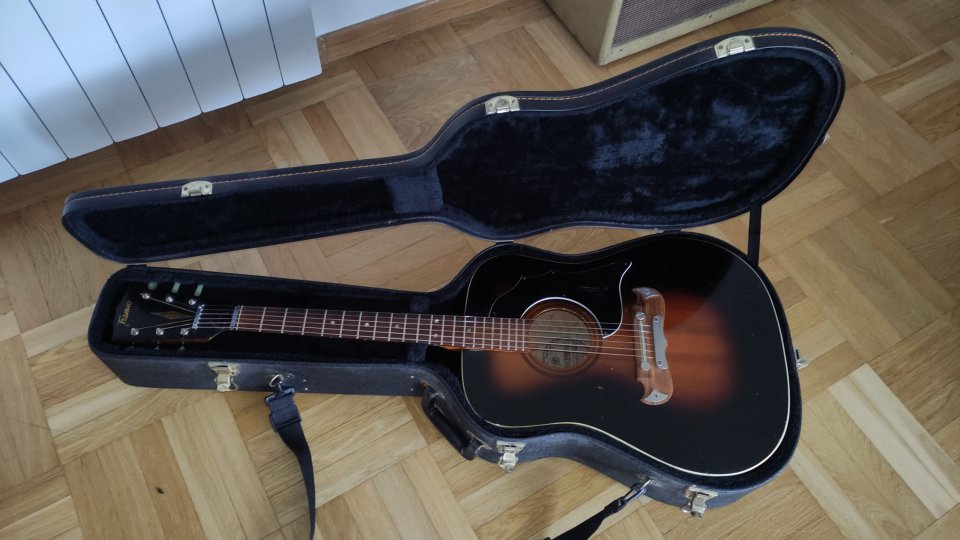 Vendo Framus Texan de 1969 de segunda mano · Foto 6 de 10 · Burgos · 250 €