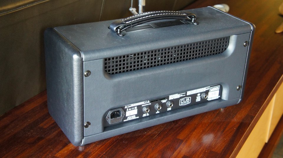 Amplificador LANEY Cub Supertop Head de segunda mano · Foto 2 de 3 · Barcelona · 285 €