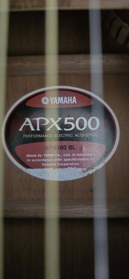 Yamaha Electroacústica de segunda mano · Foto 3 de 10 · Madrid · 175 €
