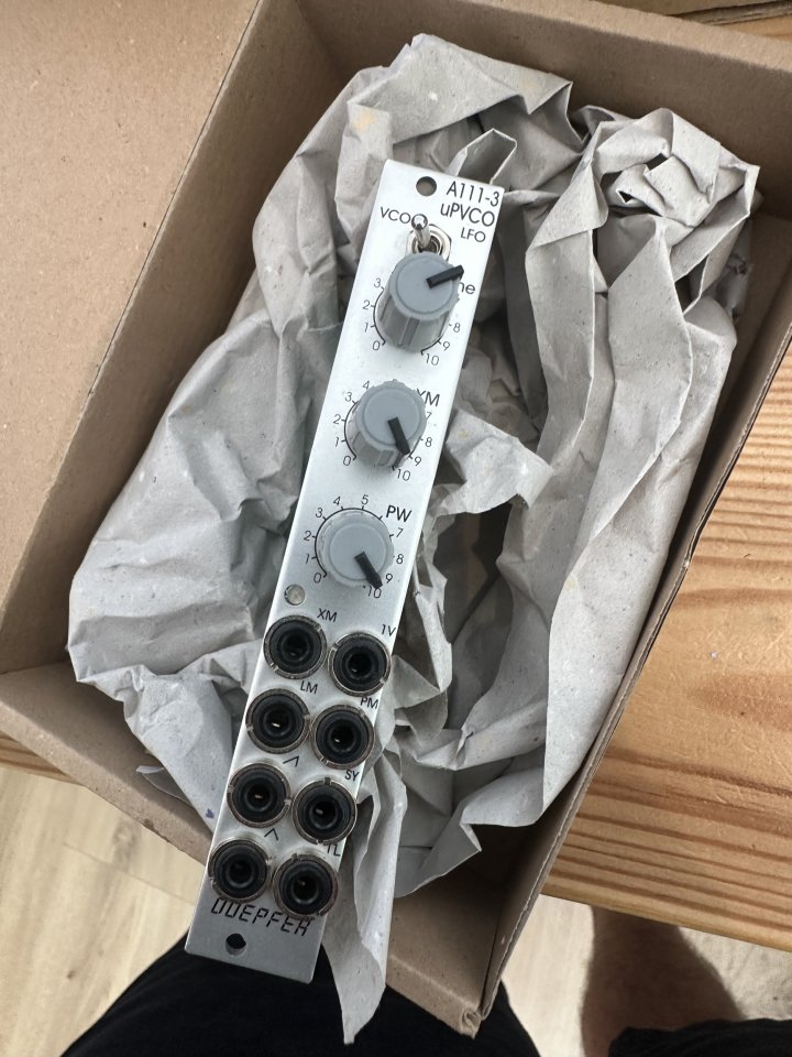 Doepfer A-111-3 Micro Precision VCO/LFO (Eurorack) de segunda mano · Barcelona · 110 €