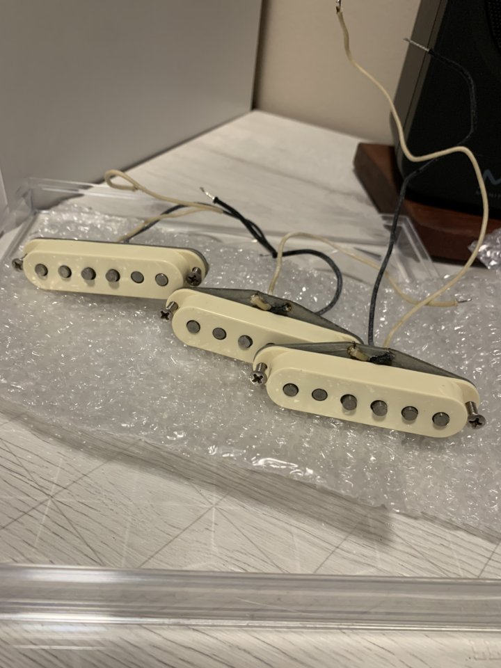 Fender custom shop 69 pickups