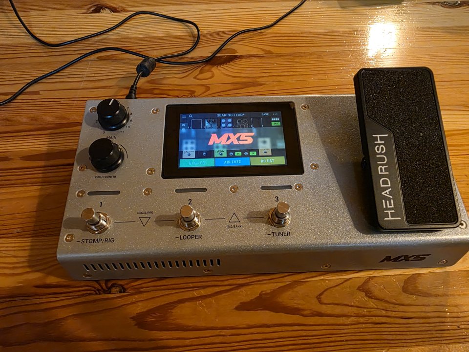 HEADRUSH MX5 SILVER+ Maleta + NAM's + Cables de segunda mano · Foto 8 de 10 · Zaragoza · 250 €