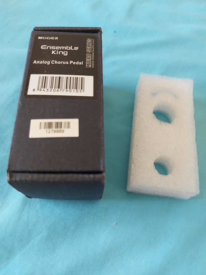 Pedal efecto CHORUS de segunda mano · Foto 2 de 2 · Madrid · 35 €