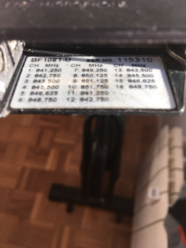 Micrófonos inalámbricos Sennheiser BF1080-U