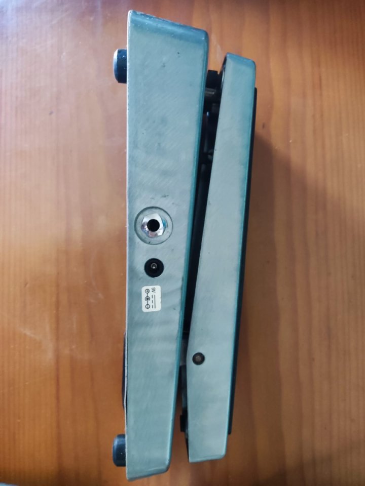 Dunlop Cry Baby ZW45 Zakk Wylde Signature Wah de segunda mano · Foto 3 de 10 · Sevilla · 105 €