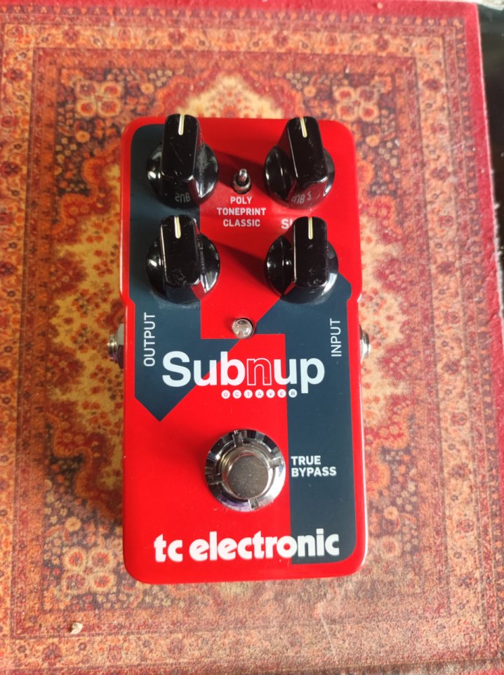 TC Electronic Sub'N'Up Octaver Pedal