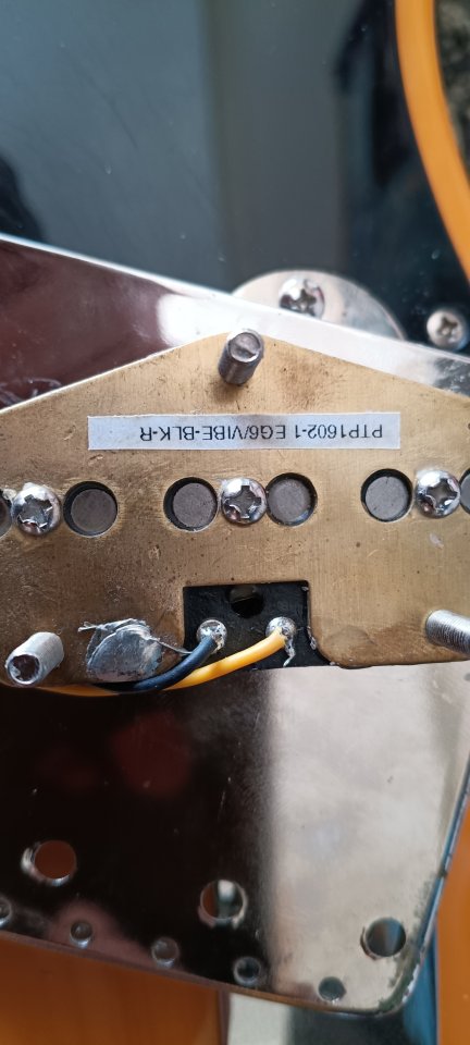 Guitarra eléctrica Squier Classic Vibe '50s de segunda mano · Foto 8 de 9 · Madrid · 350 €