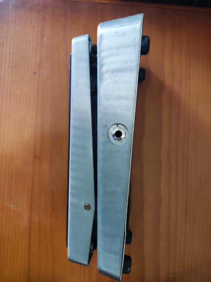 Dunlop Cry Baby ZW45 Zakk Wylde Signature Wah de segunda mano · Foto 4 de 10 · Sevilla · 105 €