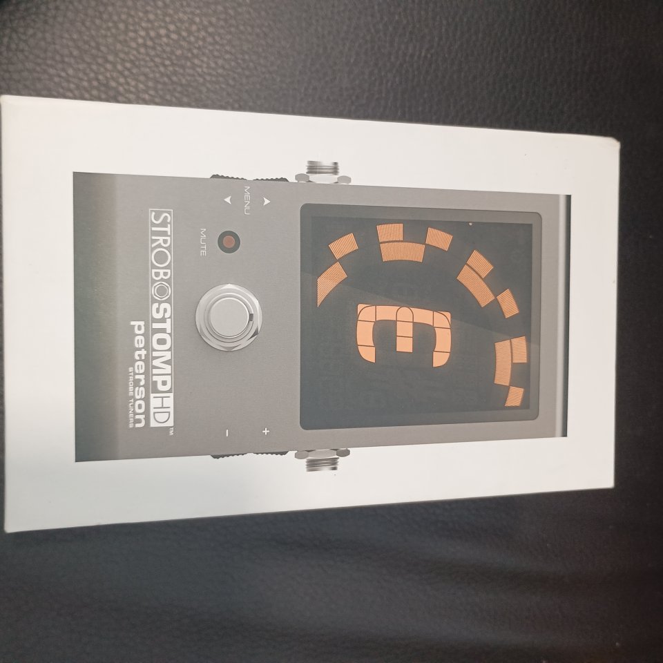 Pedal Peterson afinador de segunda mano · Foto 1 de 8 · Málaga · 100 €