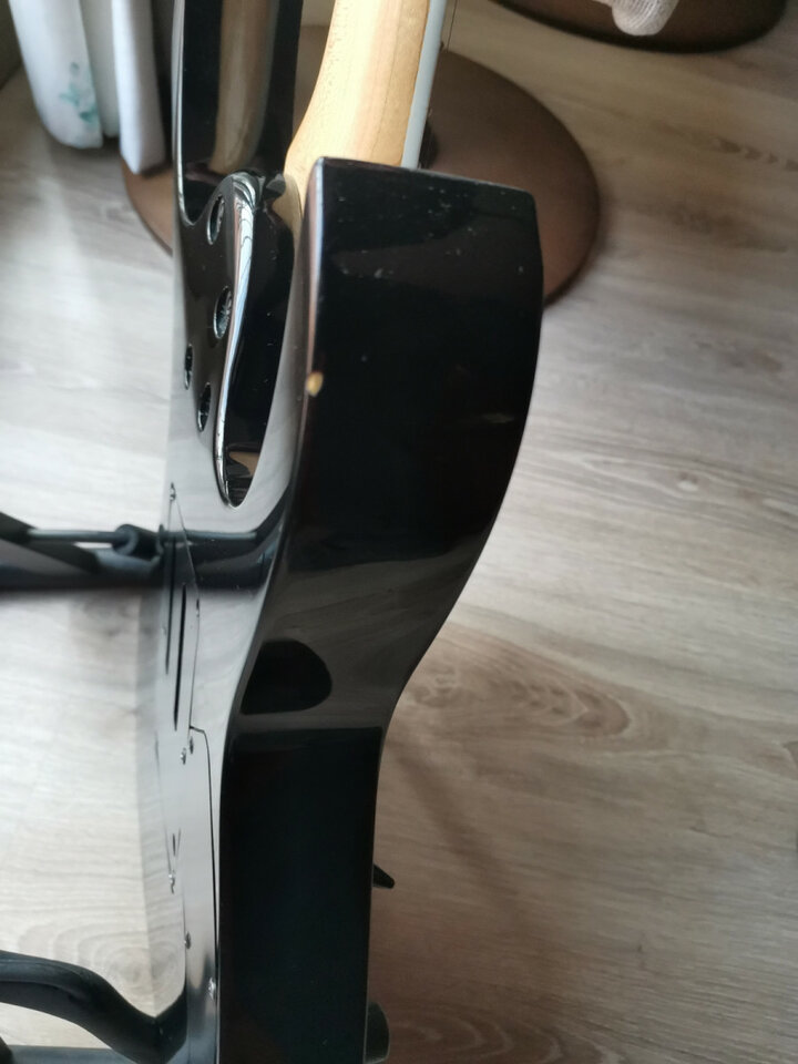 Guitarra zurda Ibanez RG370DXL