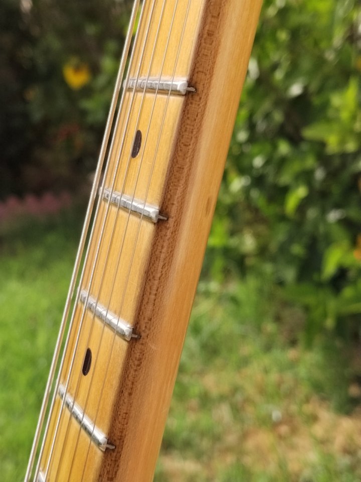 Fender Starcaster 1976 Sonic Blue de segunda mano · Foto 5 de 9 · Málaga · 3800 €