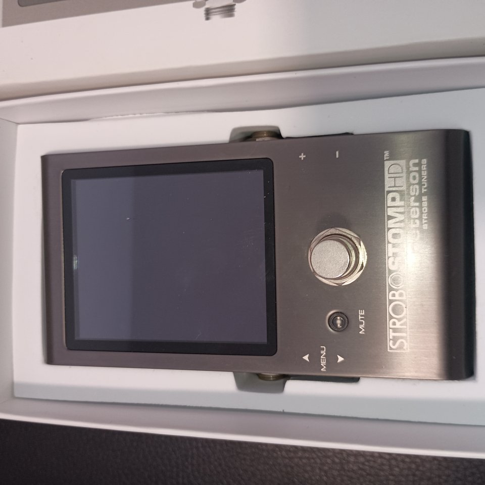 Pedal Peterson afinador de segunda mano · Foto 3 de 8 · Málaga · 100 €