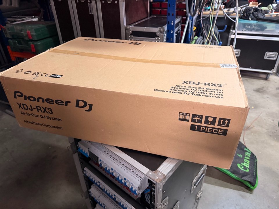 Pionner XDJ-RX3 de segunda mano · Foto 1 de 5 · Málaga · 1500 €