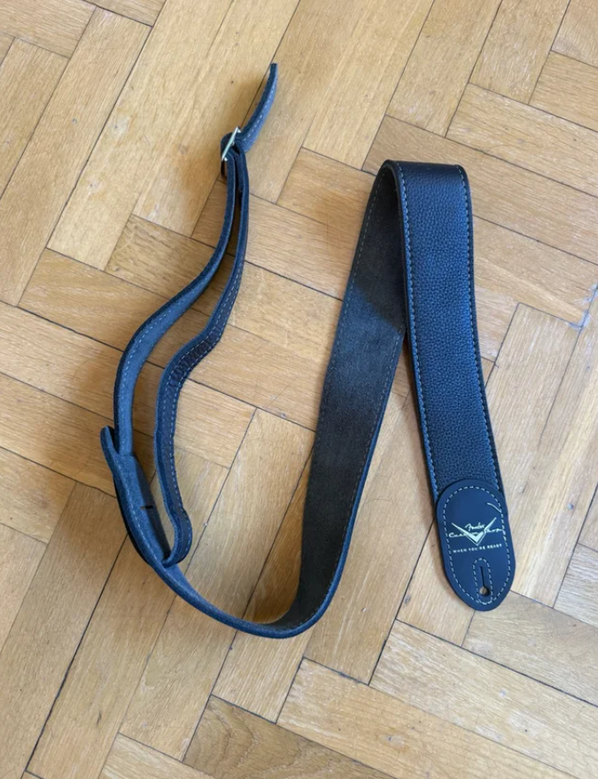 Correa Piel Fender Custom Shop de segunda mano · Madrid · 43 €