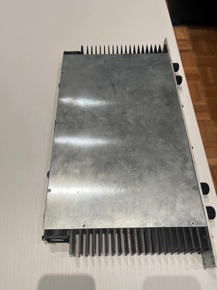 Etapa de potencia de guitarra beunetti rockit de segunda mano · Foto 3 de 4 · Navarra · 450 €