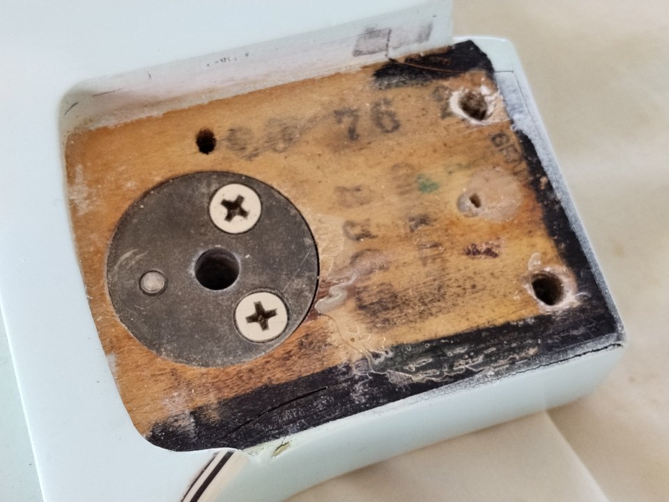 Fender Starcaster 1976 Sonic Blue de segunda mano · Foto 8 de 9 · Málaga · 3800 €