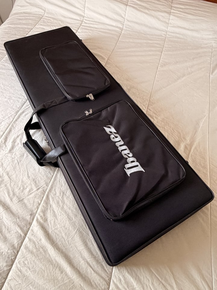 Ibanez M80M Meshuggah Signature (8 Cuerdas) de segunda mano · Foto 10 de 10 · Sevilla · 1050 €