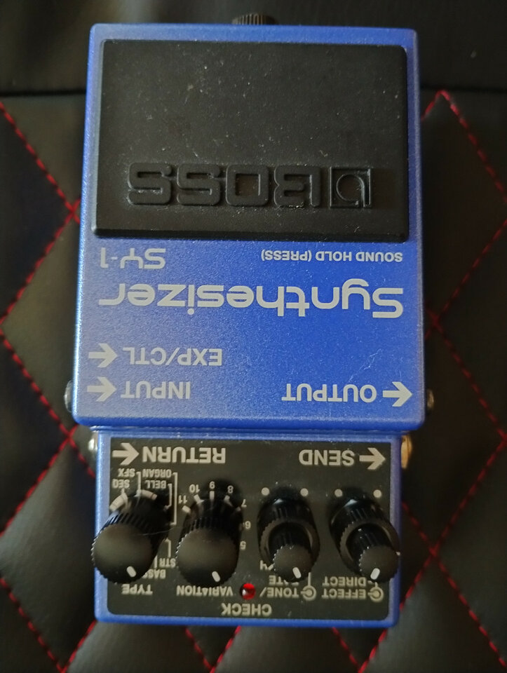 Boss SY1 pedal sintetizador guitarra