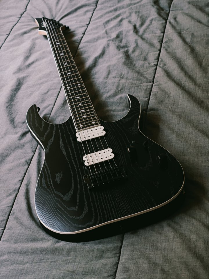 Ibanez PRESTIGE RGR652AHBF *impecable* de segunda mano · Foto 1 de 7 · Badajoz · 900 €