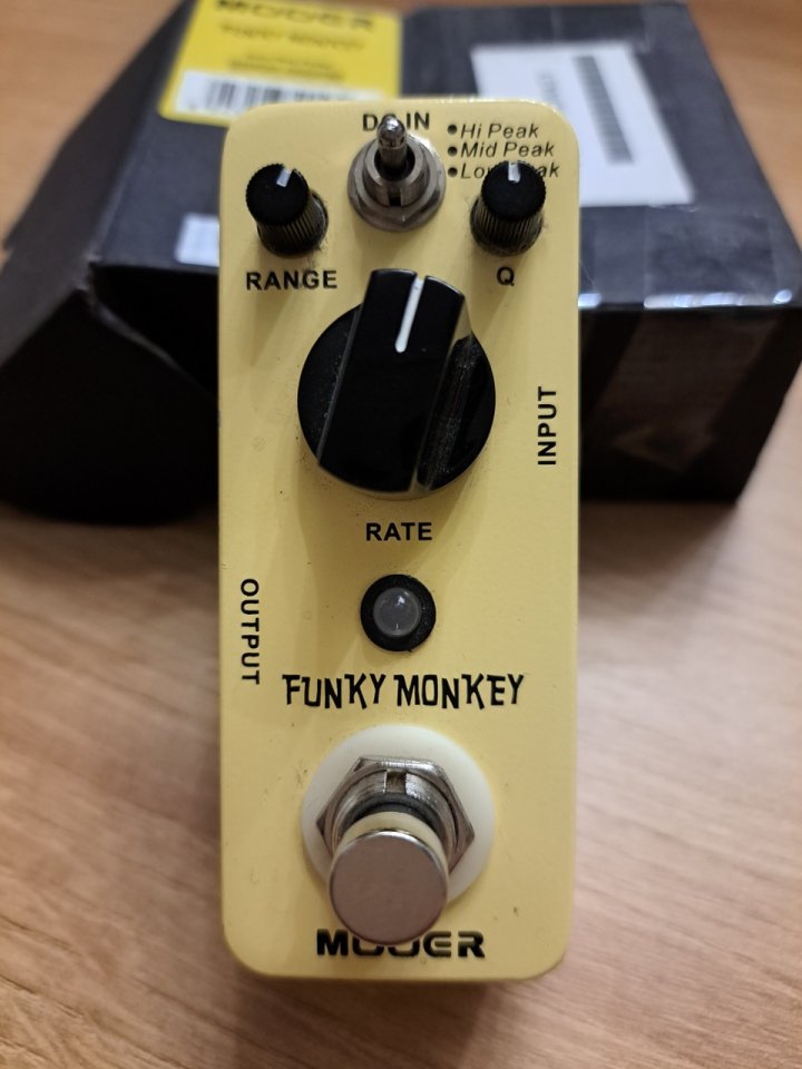 Auto Wha  Mooer Funky Monkey.