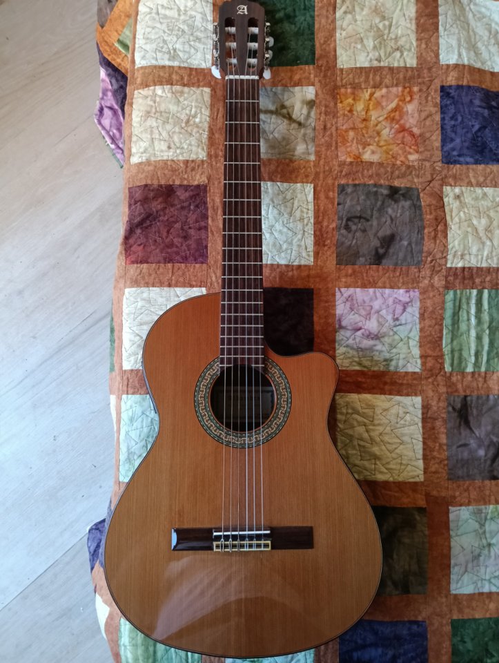 Alhambra 3C CWE1 de segunda mano · Foto 1 de 6 · SC Tenerife · 420 €