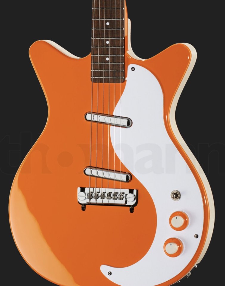 Danelectro 59M NOS+ Orange Metalflake