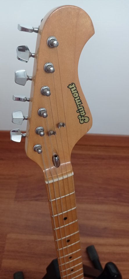 Guitarra eléctrica Fairmont Japón años 80 de segunda mano · Foto 2 de 2 · Cuenca · 180 €