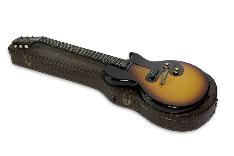 Gibson Melody Maker Sunburst de 1961 de segunda mano · Foto 7 de 7 · Madrid · 5400 €