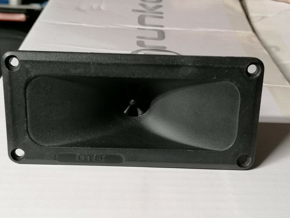 Tweeter KSN-1016A original Motorola / CTS de segunda mano · Foto 1 de 3 · Madrid · 10 €