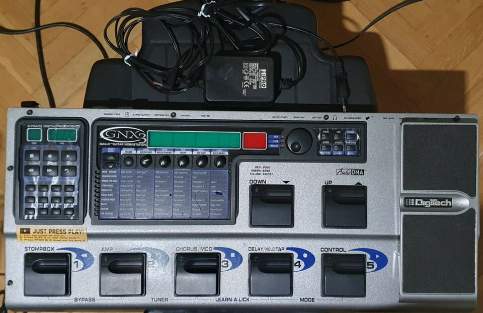 Pedalera DigiTech GNX3 Guitar Workstation