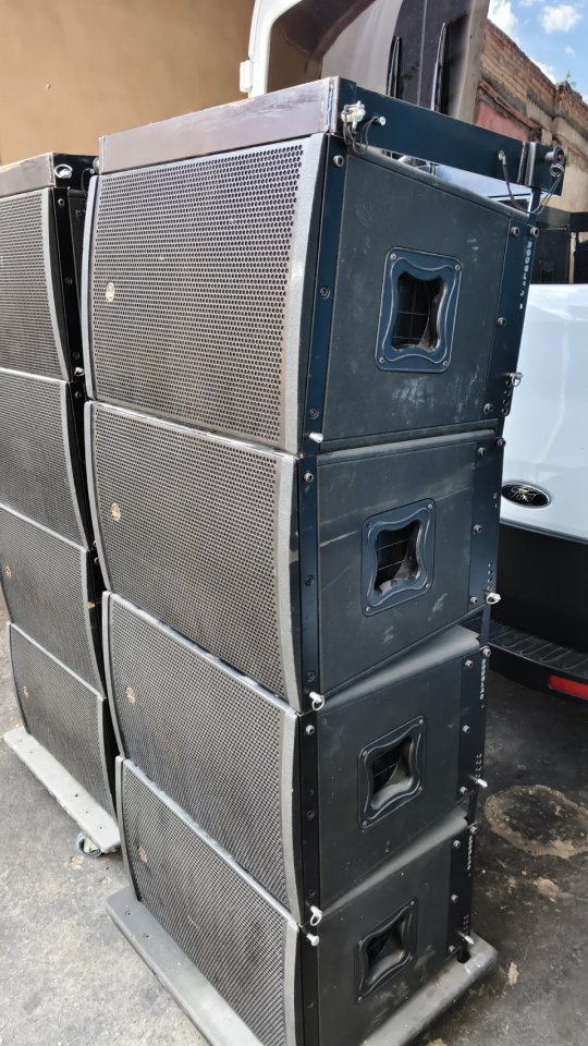 Musicson Douglas 12DA Line Array de segunda mano · Foto 2 de 5 · Valencia · 6000 €