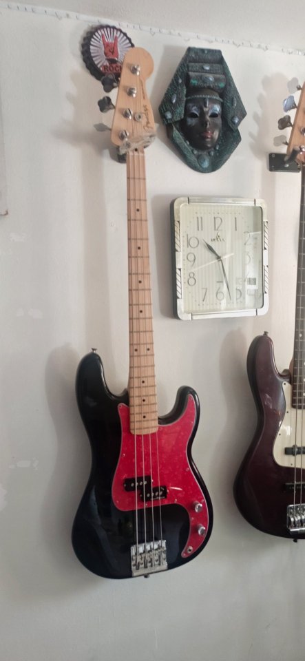 Fender Precisión de segunda mano · Foto 3 de 10 · Barcelona · 580 €