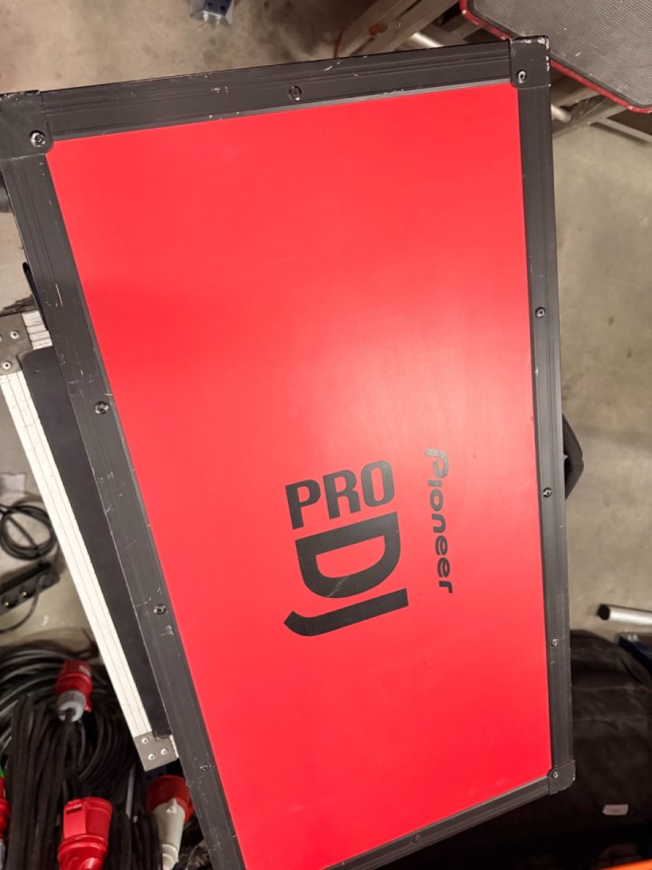 Set Pionner 400 + 2 CDJ400 de segunda mano · Foto 4 de 4 · Málaga · 350 €