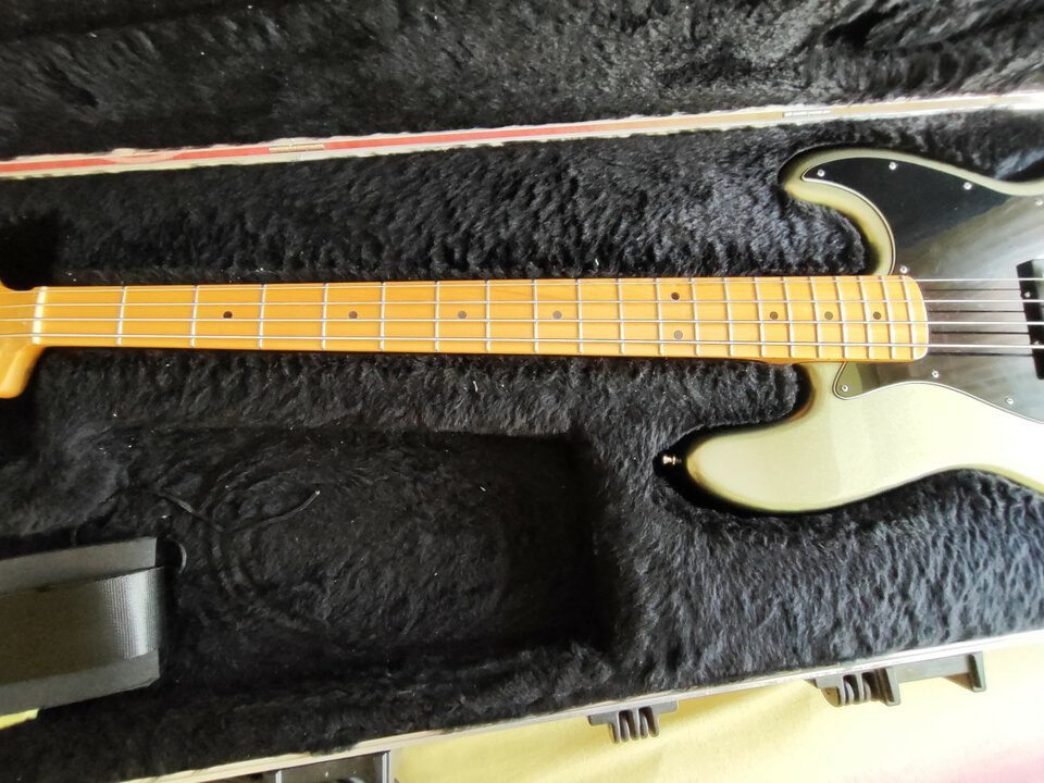 Cambio Fender jazz bass american standard